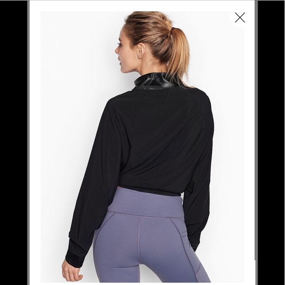 Victoria’s Secret Sport Black Half ZIP Pullover NWT - Picture 2 of 8